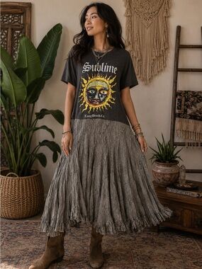Sublime Graphic Crinkled Maxi T-Shirt Dress